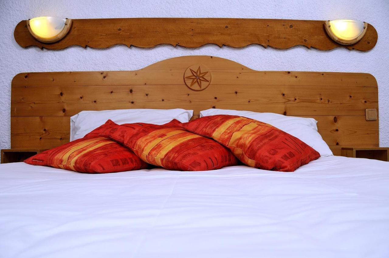 Hotel Les Chalets Brides-les-Bains Exteriör bild